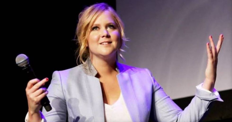 200 Fans Walk Out On Amy Schumer During An Anti-Trump Rant
