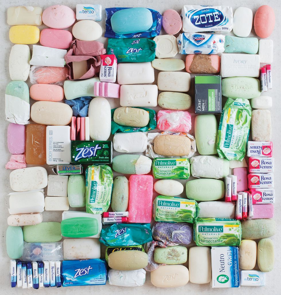 8 Photos Showing What Immigrants Lose At The Border