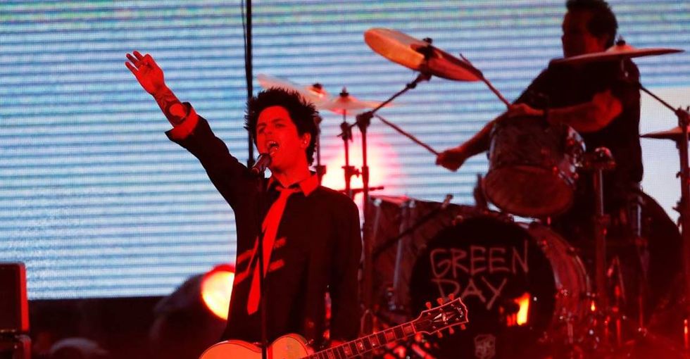 Green Day Shocks ABC Execs With Anti-Trump Chant During The American Music Awards
