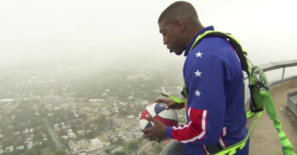 With Help From A Freaky Scientific Phenomenon, This Globetrotter Made The World’s Longest Shot