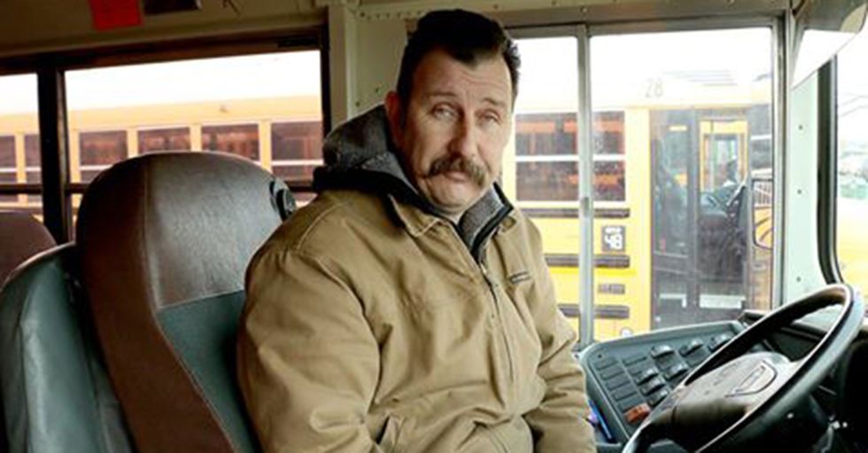 A Bus Driver Notices A Student So Cold He’s Crying And Responds With A Kind Act