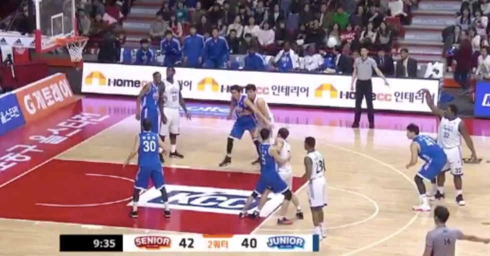 Two Korean Basketball Teams Bust Out A Truly Awesome Mannequin Challenge...Mid-Game