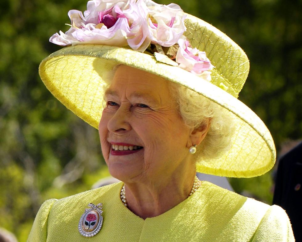 The Queen Of England Put In “Very Difficult Position” On Trump’s State Visit