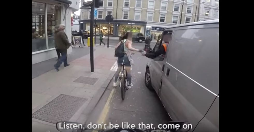 A Female Cyclist Deals With Catcalling Men In Way That Shuts Them Up Quickly