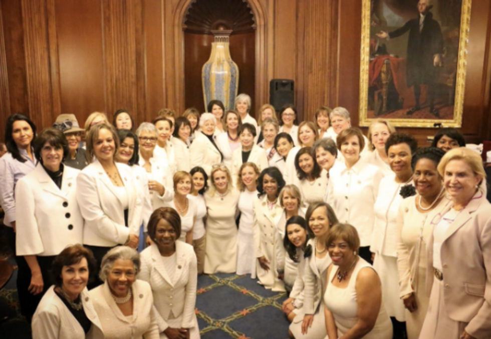 This Is Why Democratic Women Are Wearing White At The President’s Address