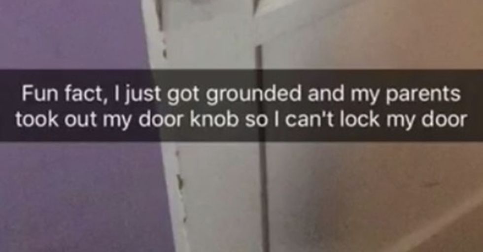 This Grounded Girl Documented Her Dramatic ‘Escape’ From The Bedroom When She Got Locked In