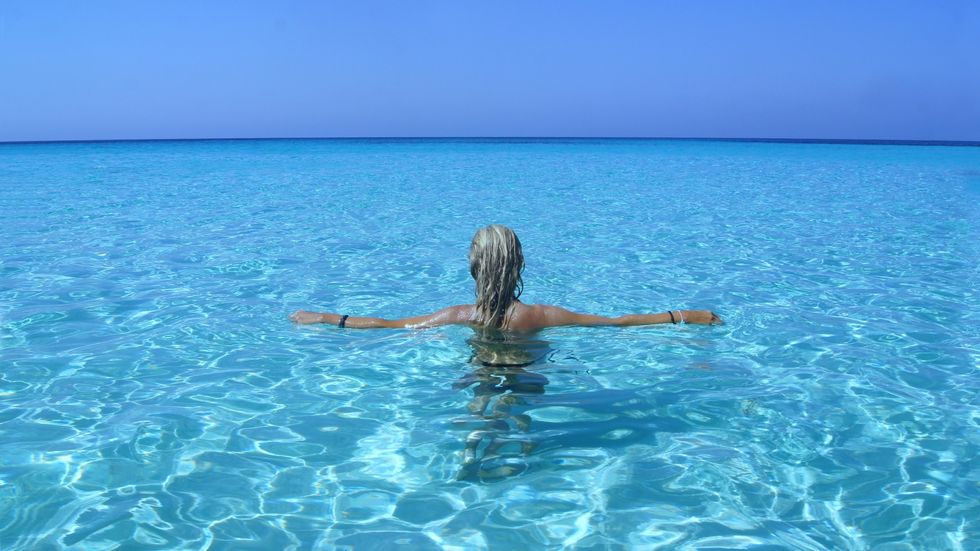 Scientists Just Figured Out How To Make Saltwater Drinkable