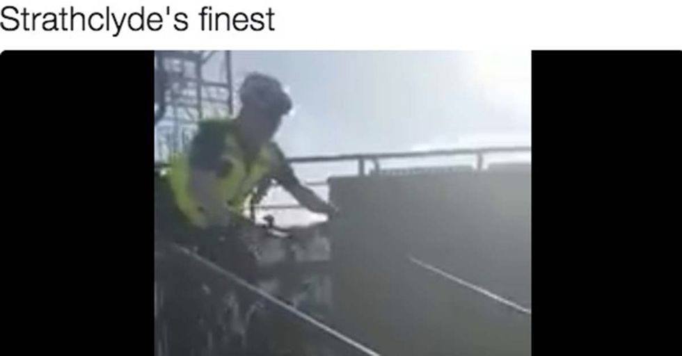 A Misguided Cop Giving A Cycling Safety Demonstration Ends Up In A Very Dangerous Situation
