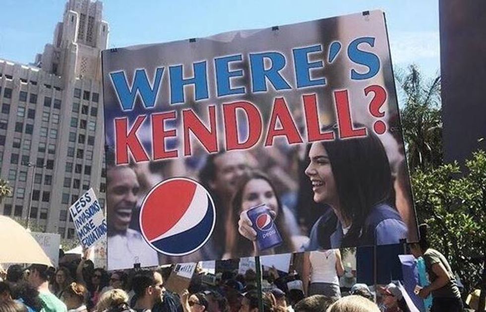 20 Of The Funniest Signs From The March For Science GOOD 20 Of The Funniest Signs From The March For Science Good