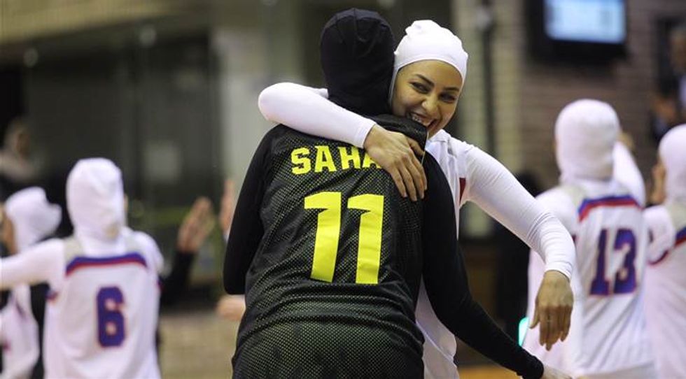 Basketball’s Governing Body Changes Rules To Allow Players To Wear Hijabs