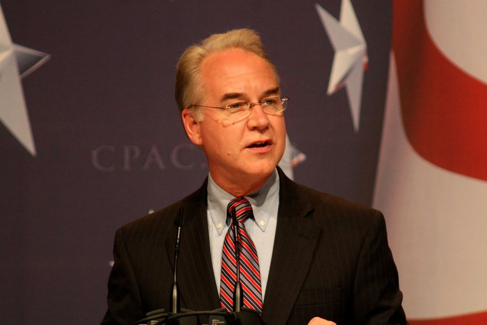 Veteran Journalist Arrested for Asking HHS Director Tom Price About Health Care