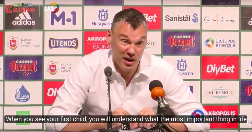 Coach Shuts Down A Reporter For Questioning His Decision To Let A Player Attend The Birth Of His Child