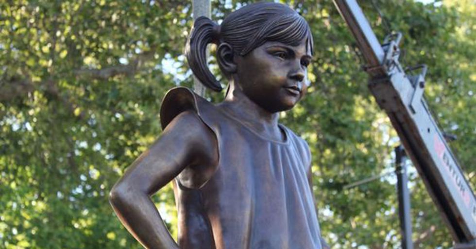New York's Fearless Wall Street Girl Just Got A West Coast Twin
