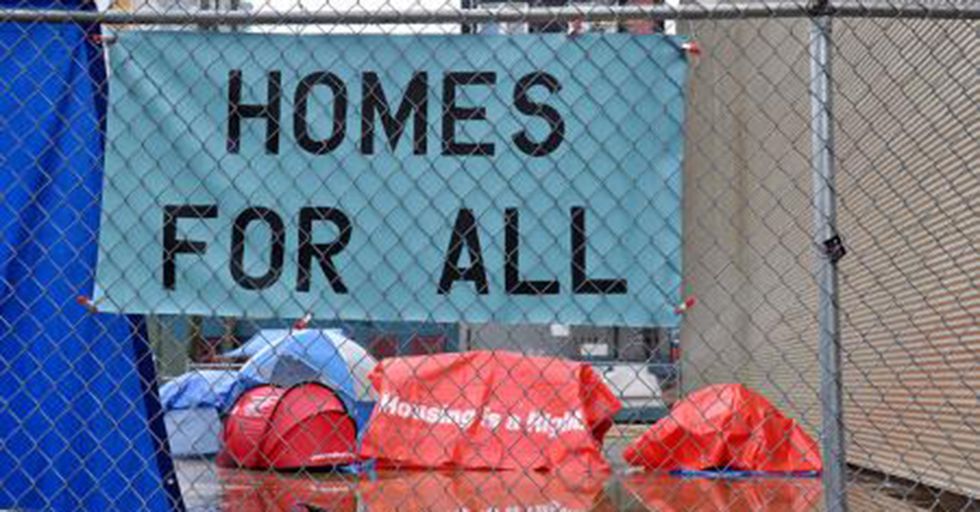 Here's The Hourly Wage You Must Earn To Afford A 2-Bedroom Apartment In Each State