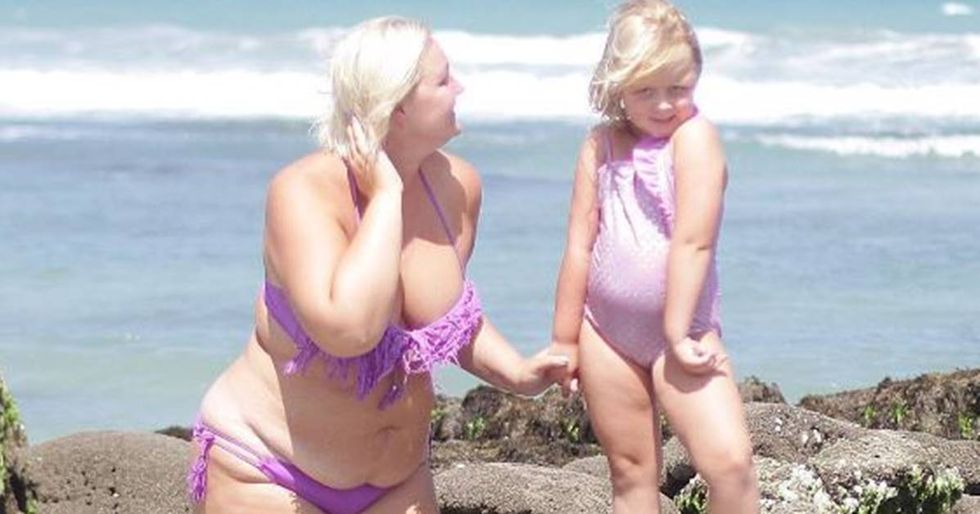 Mother Teaches Her Children The True Meaning Of The Word ‘Fat’