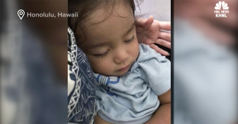 United Airlines Apologizes Again. This Time For Booting A Toddler Out Of A Paid Seat