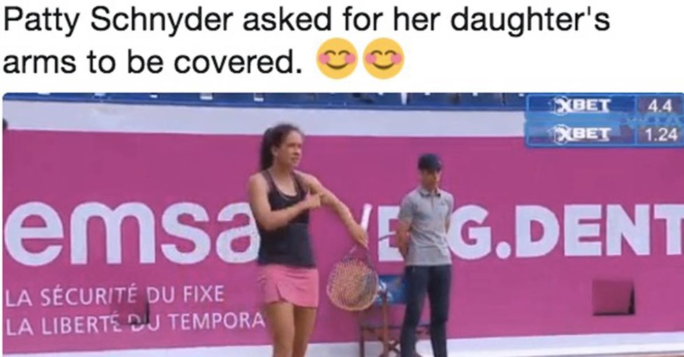Pro Tennis Player Paused Match To Make Sure Her Daughter Wasn't Getting Sunburned