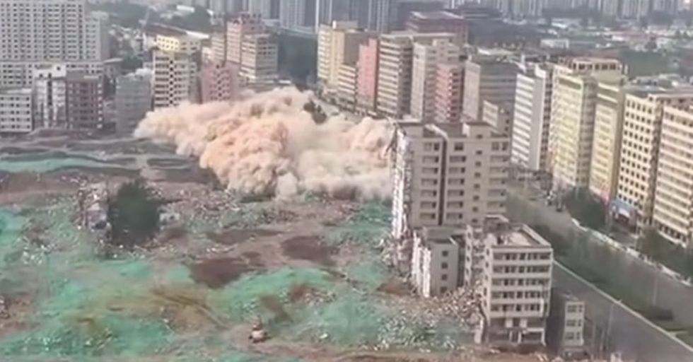 A Chinese City Demolished 36 Buildings In 20 Seconds With This Feat Of Engineering