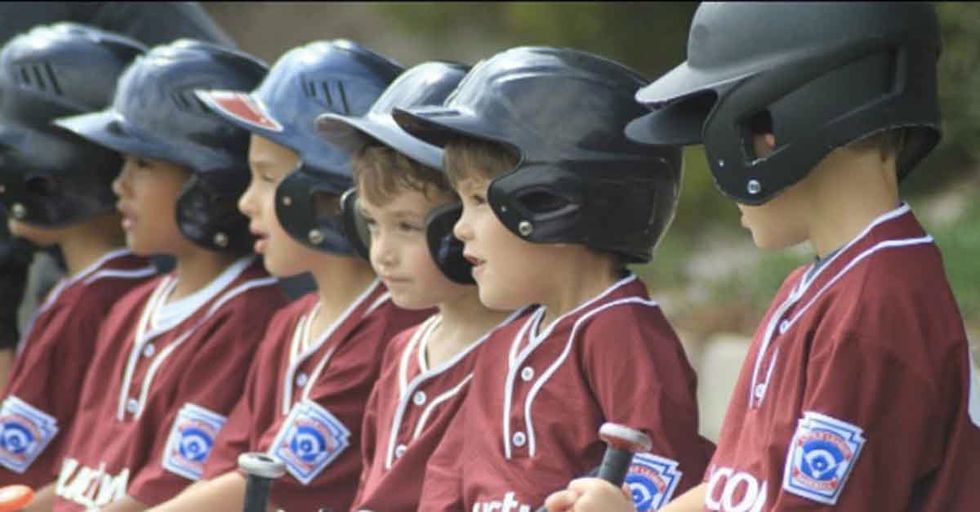 The Little League World Series Will Provide Glasses So Fans Can Watch The Solar Eclipse