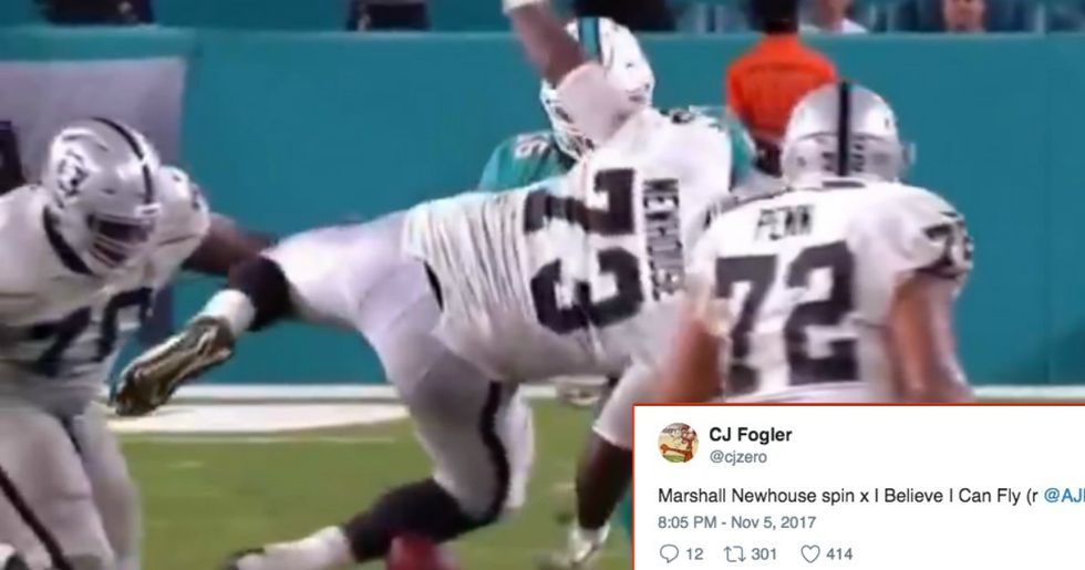 Oakland Raiders’ Offensive Lineman Roasted On Twitter After His Hilarious ‘Helicopter Fumble’