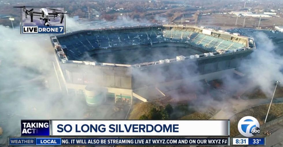 The Stubborn Pontiac Silverdome Refused To Collapse During Its Scheduled Demolition