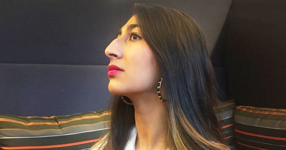 People Are Posting Side Selfies To Show Off Their Big, Beautiful Noses