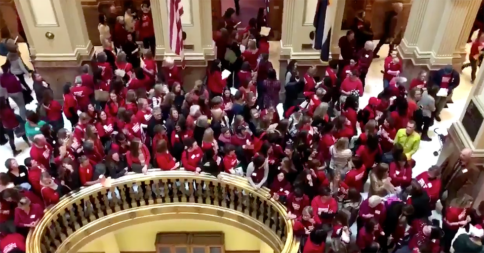 Crowded Photos Show 400 Moms Taking Over The Colorado Capitol To Advocate For Gun Control