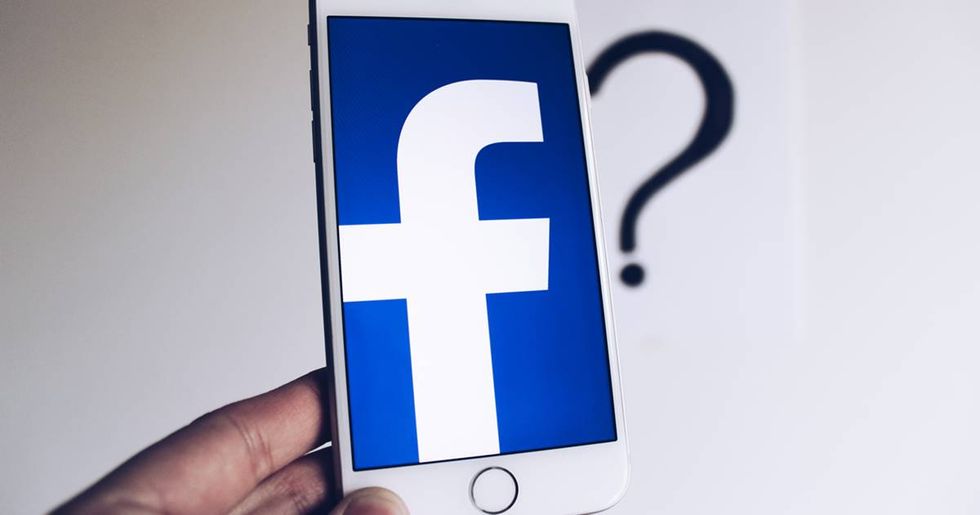 Facebook Is Notifying Its Users Whether Their Information Was Stolen By Cambridge Analytica