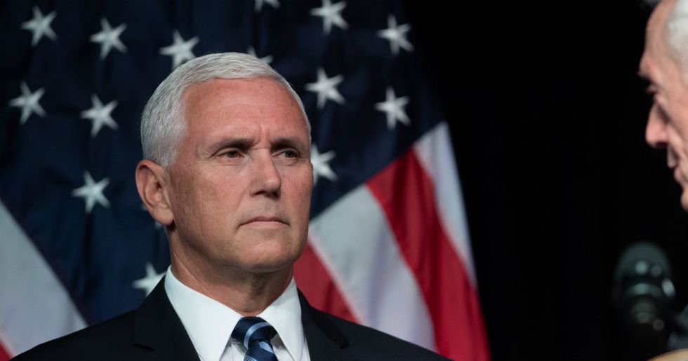 Mike Pence pays ‘tribute’ to the Jewish people murdered in a Pittsburgh synagogue with a fake, ‘Christian’ rabbi.