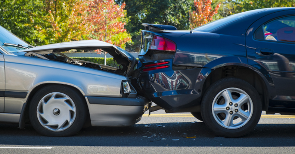 Man receives hilariously helpful note from 6th grader after hit and run.