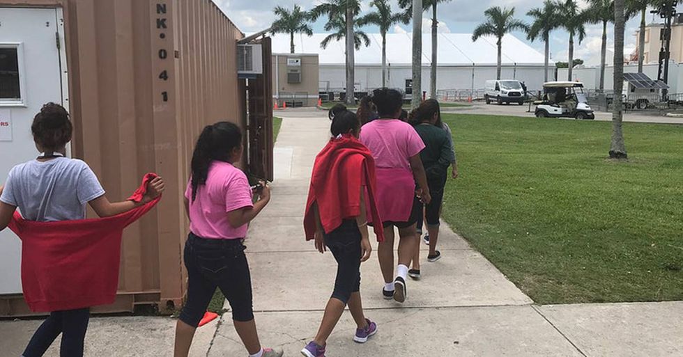 U.S. company making $750 per day, per child to keep immigrant children in ‘prison-like’ conditions