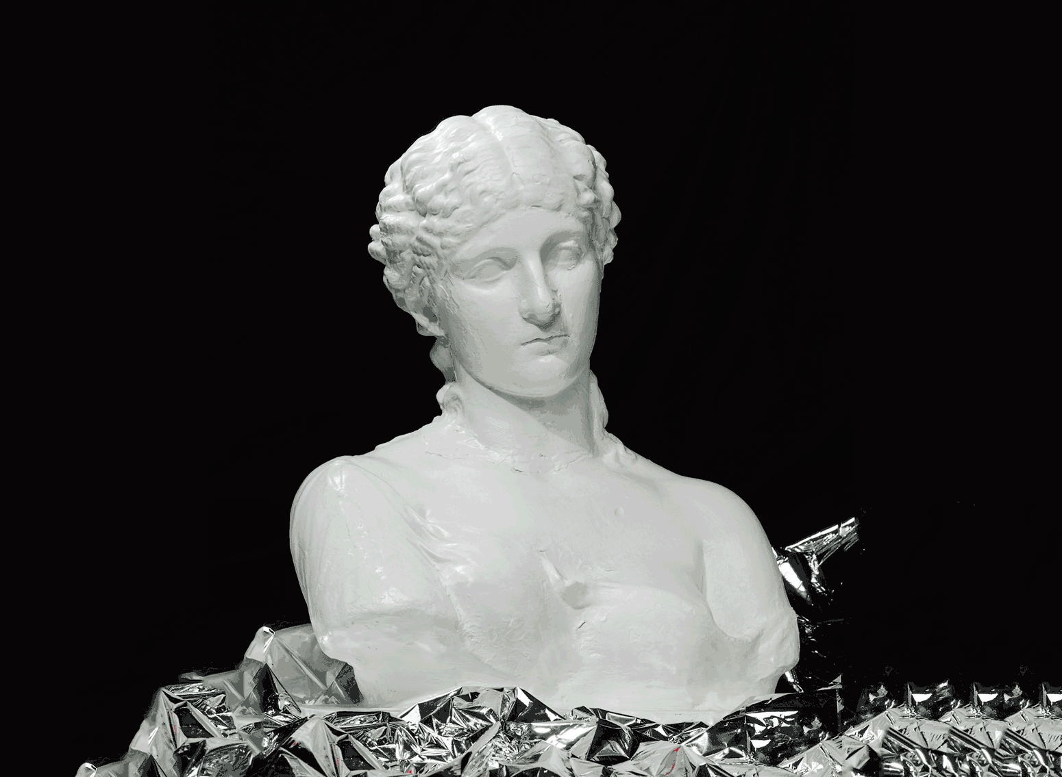 The Binds of Beauty