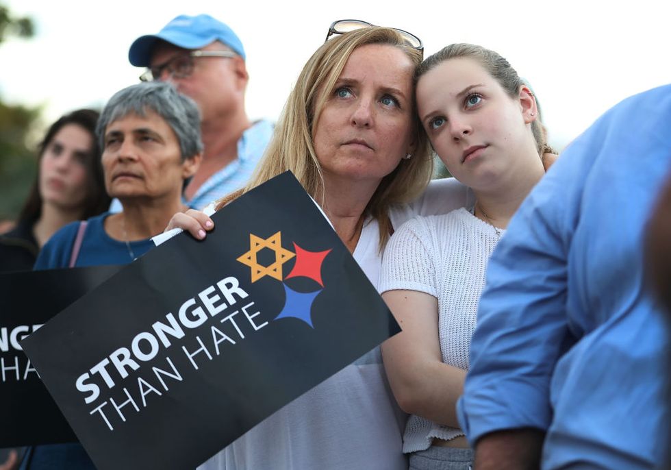 A Jewish nurse who treated the Pittsburgh mass shooter wrote an incredible letter about the power of love.