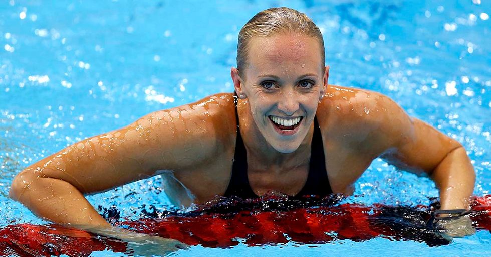 Gold Medalist Dana Vollmer Will Swim In Her Next Competition While Six Months Pregnant