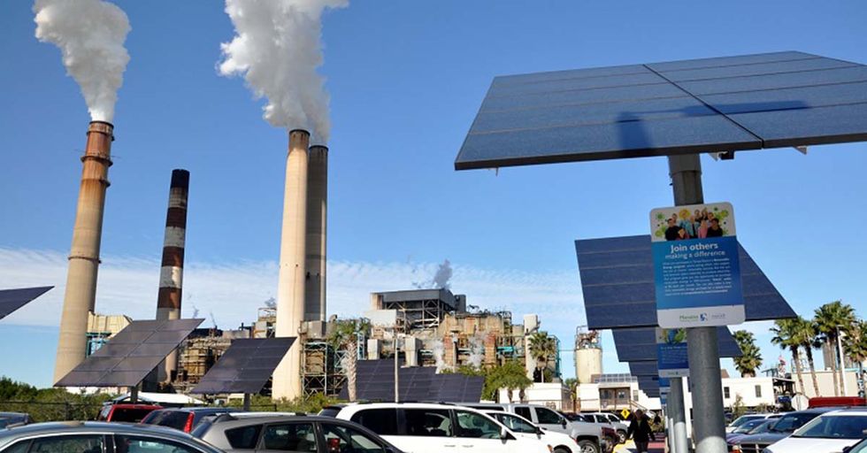 This Simple Graphic Shows How Many More Jobs Solar Power Creates Than Coal