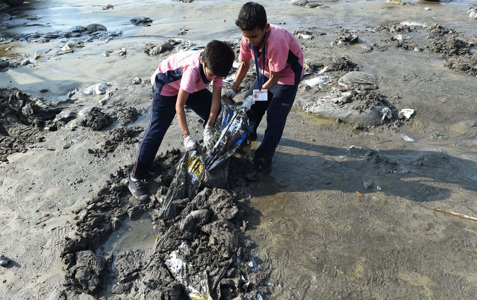 5,000 Tons Of Garbage Was Cleared Off A Mumbai Beach