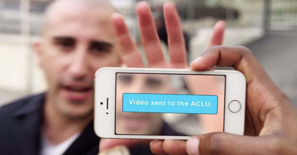 The Mobile Justice App Records and Reports Police Encounters