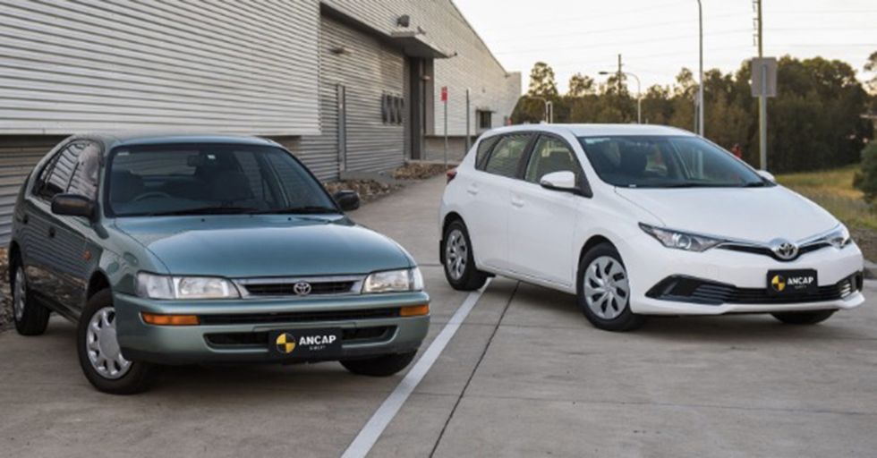 Crashing A 1998 Toyota Into A 2017 Toyota Shows How Much Car Safety Has Evolved In Almost 20 Years