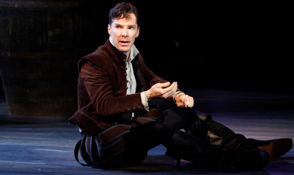 Benedict Cumberbatch Wants You to Put Your Phone Away and Enjoy His Art