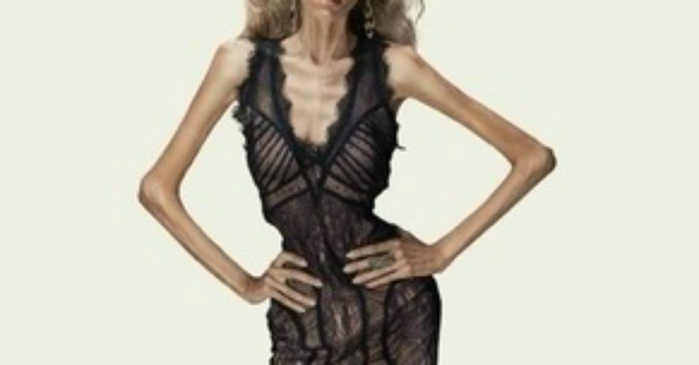 What Women Would Have to Look Like If Model Sketches Represented Real Life