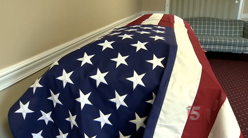 Why Hundreds of Strangers Attended a Tennessee Veteran’s Funeral