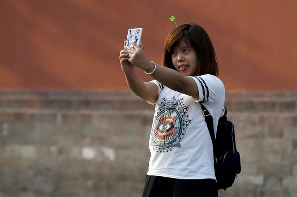 China’s Sprouting Headwear Trend is a Goofy-Fun Way to Raise Environmental Awareness