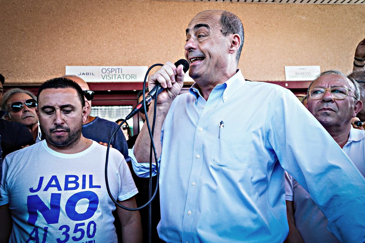 Se Zingaretti non interviene ci pensa il prefetto. Sospeso il sindaco del Pd