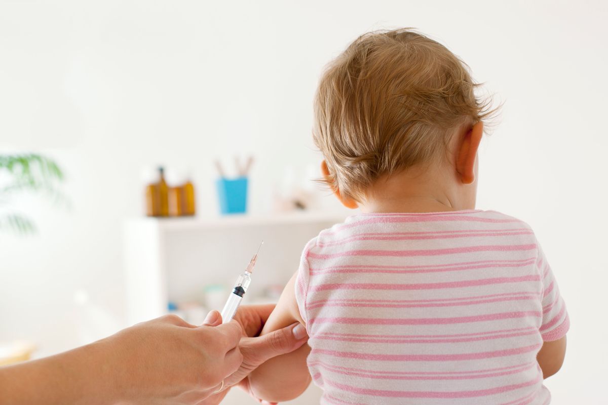Vaccini, una Regione su due non invia i dati