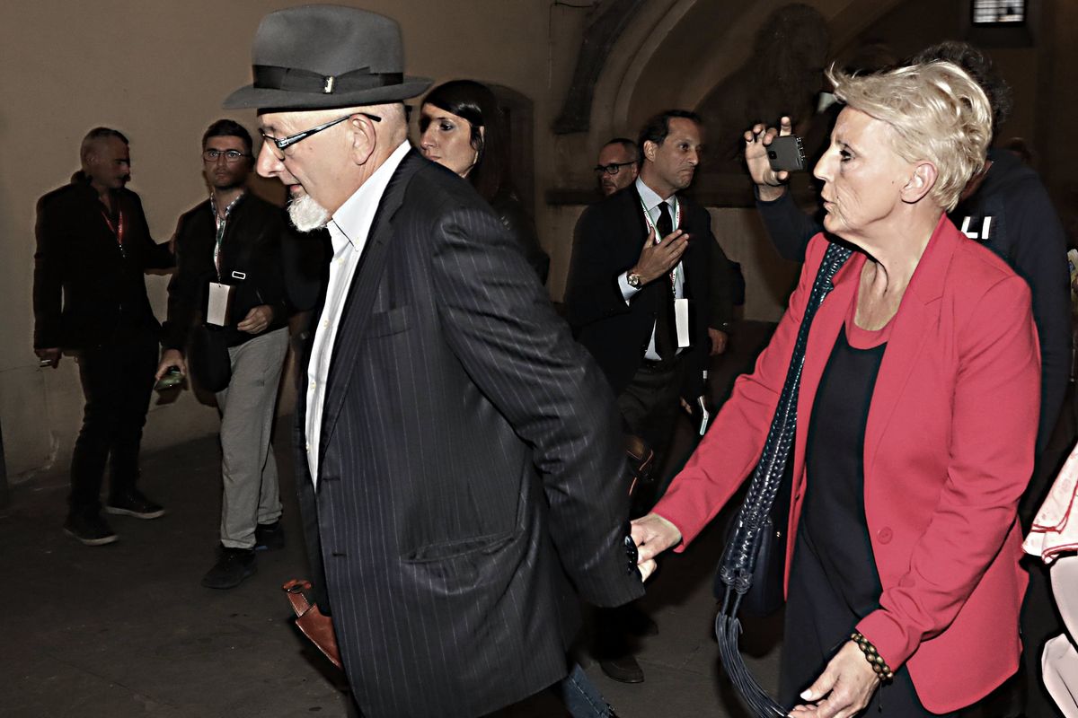 I Renzi rifiutano l’interrogatorio. Sentenza a ottobre