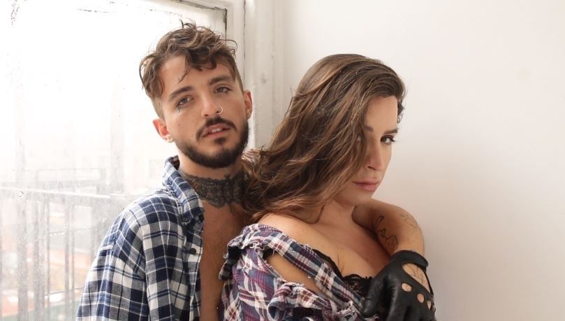 Blew Velvet Dances With Charlene in 'A Mirror'