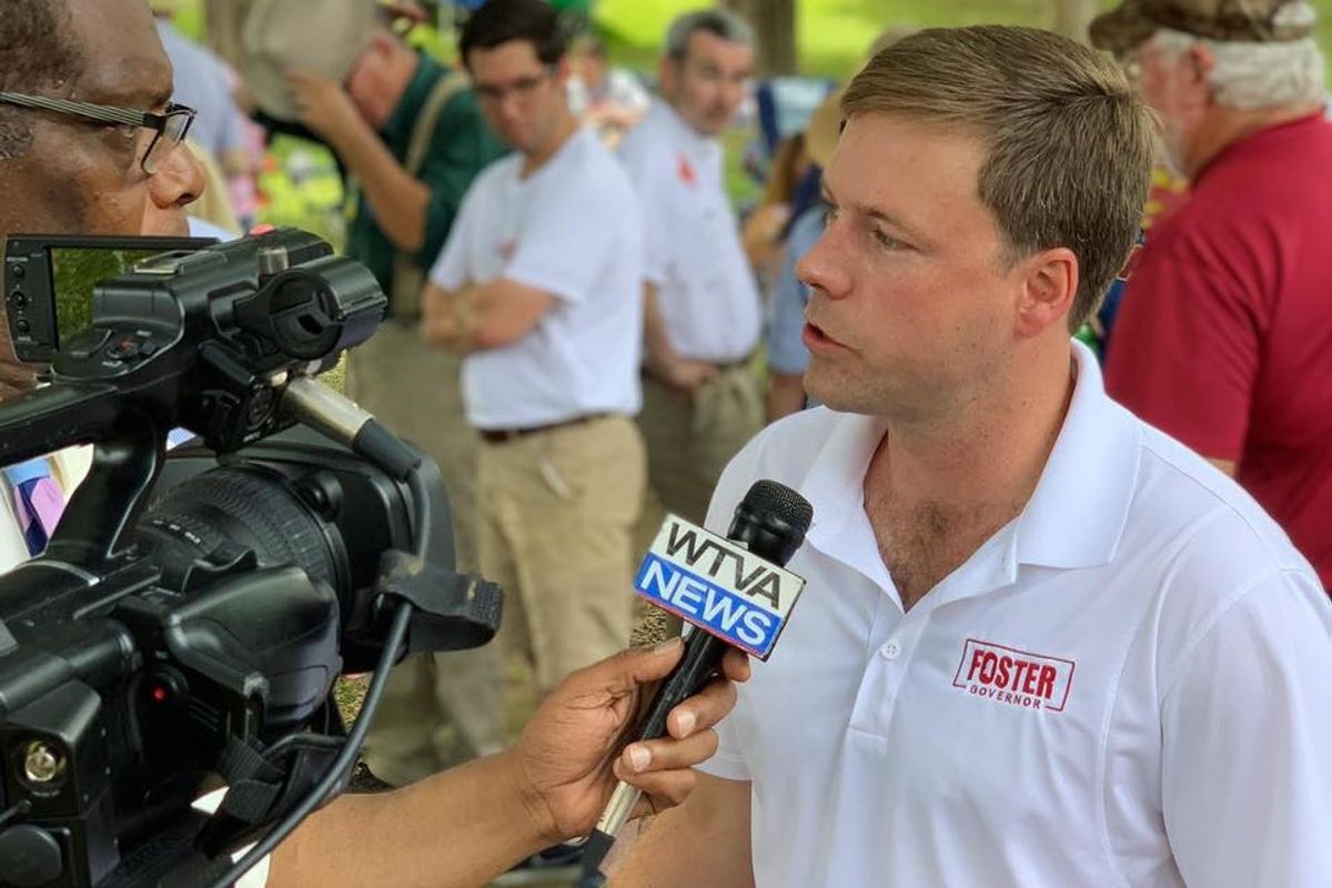 Meet Robert. Robert Wants To Be Governor Of Mississippi. OH NO, EVERYBODY THINKS YOU'RE F*CKING ROBERT NOW!