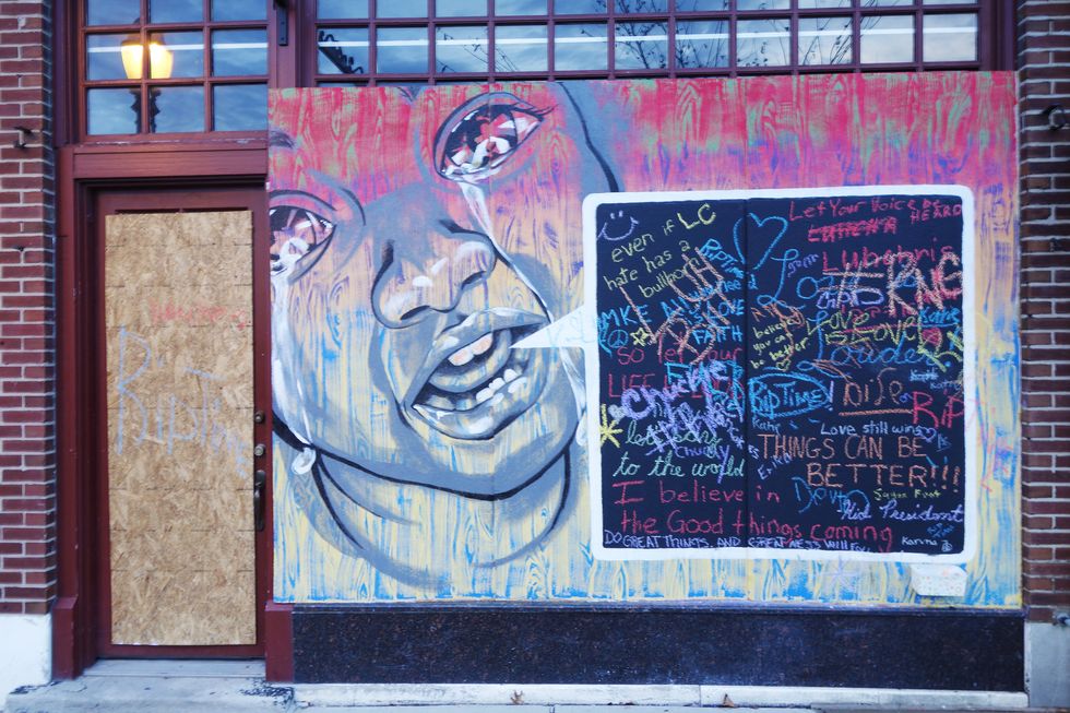 This St. Louis Community Created an Art Project From Its Boarded Up Windows