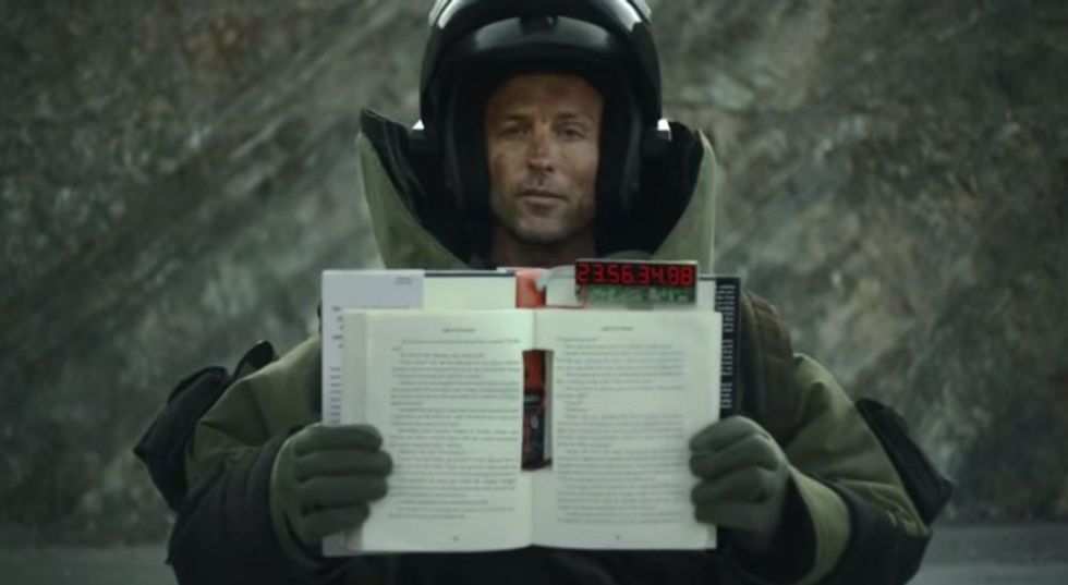 Is This “Self-Destructing” Book The Future Of Reading?