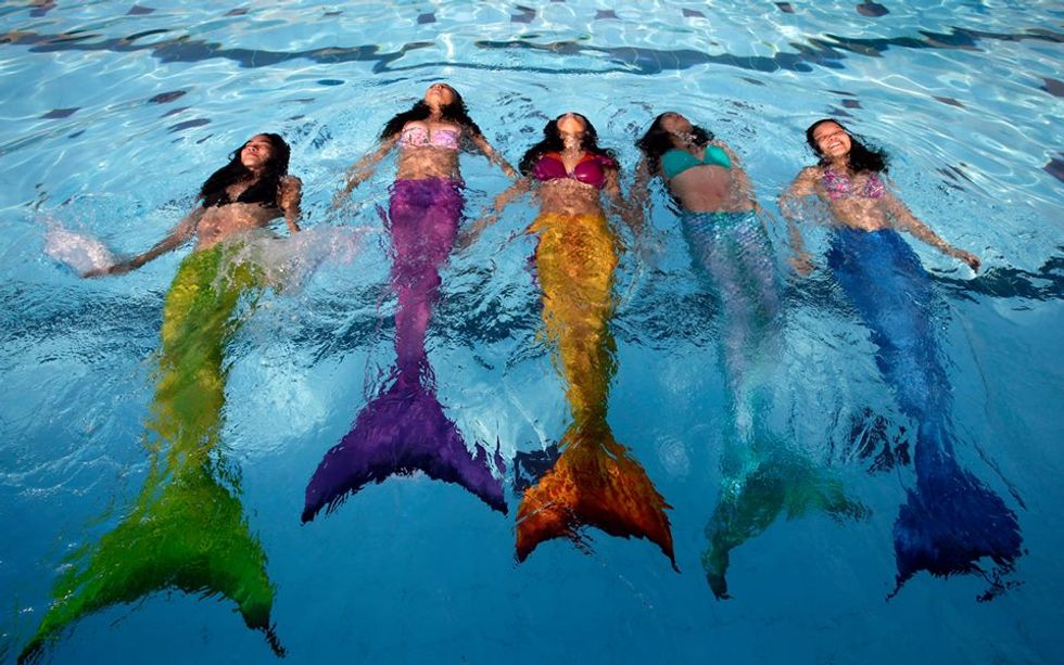 Montreal Has A Mermaid School